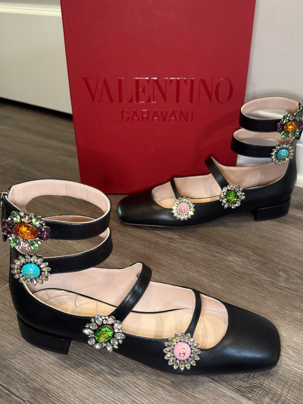 Valentino Garavani Preshoes Jewel Button Logo Ballerina Gladiator Zip Flats - Picture 1 of 16